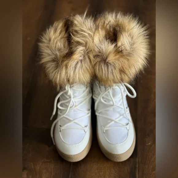 Moon Boots LTrack Monaco Water Resistant NWOT